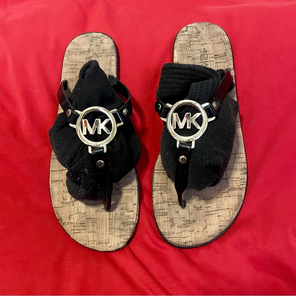 Michael Kors Cork Bed Thong Sandal  (6.5)